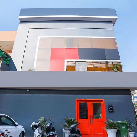 Super Hotel O Nawada Metro Delhi  Exterior photo