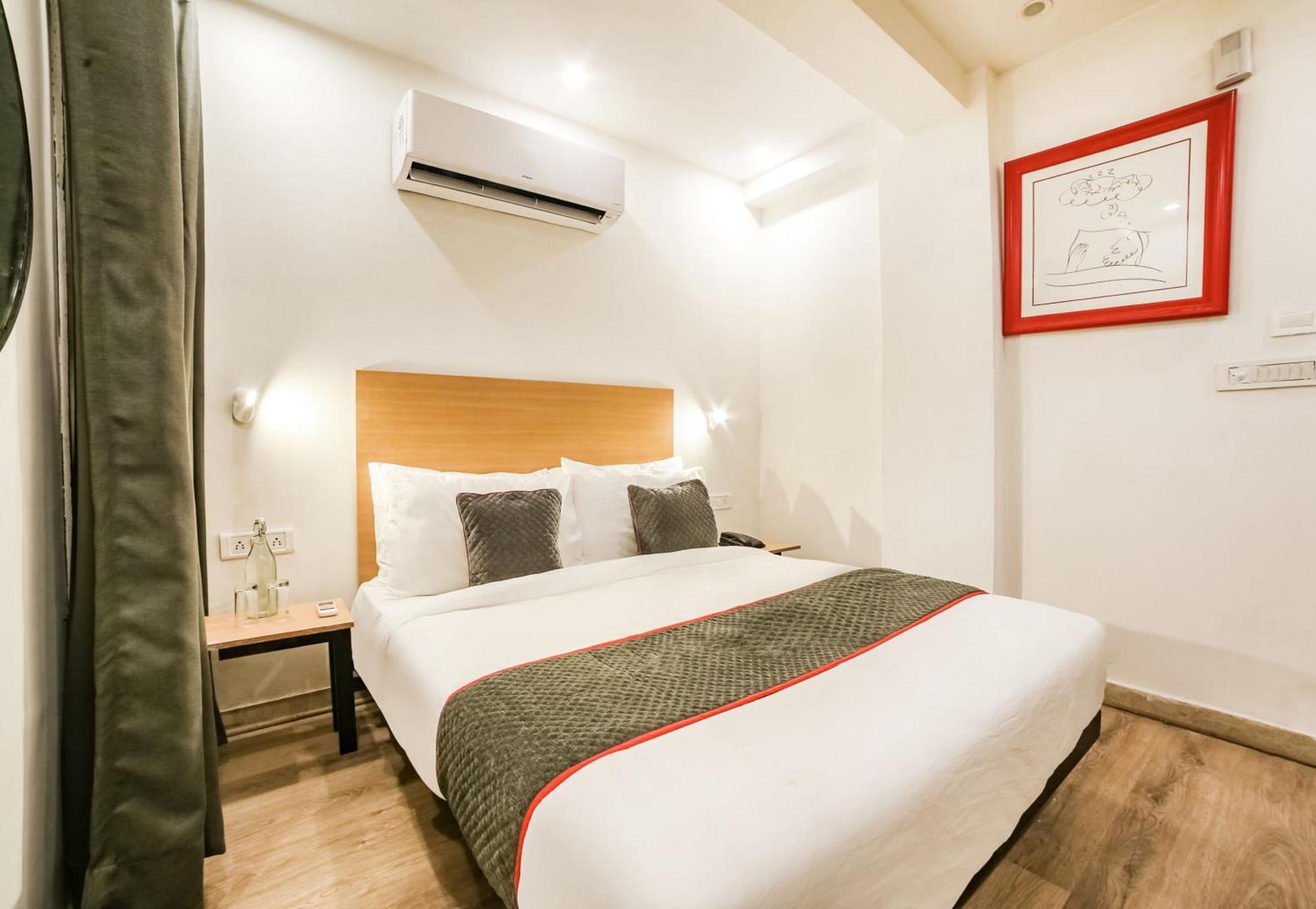 Super Hotel O Nawada Metro Delhi  Exterior photo